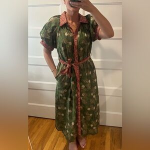 entro Olive Green and Coral Pattern Lined Top